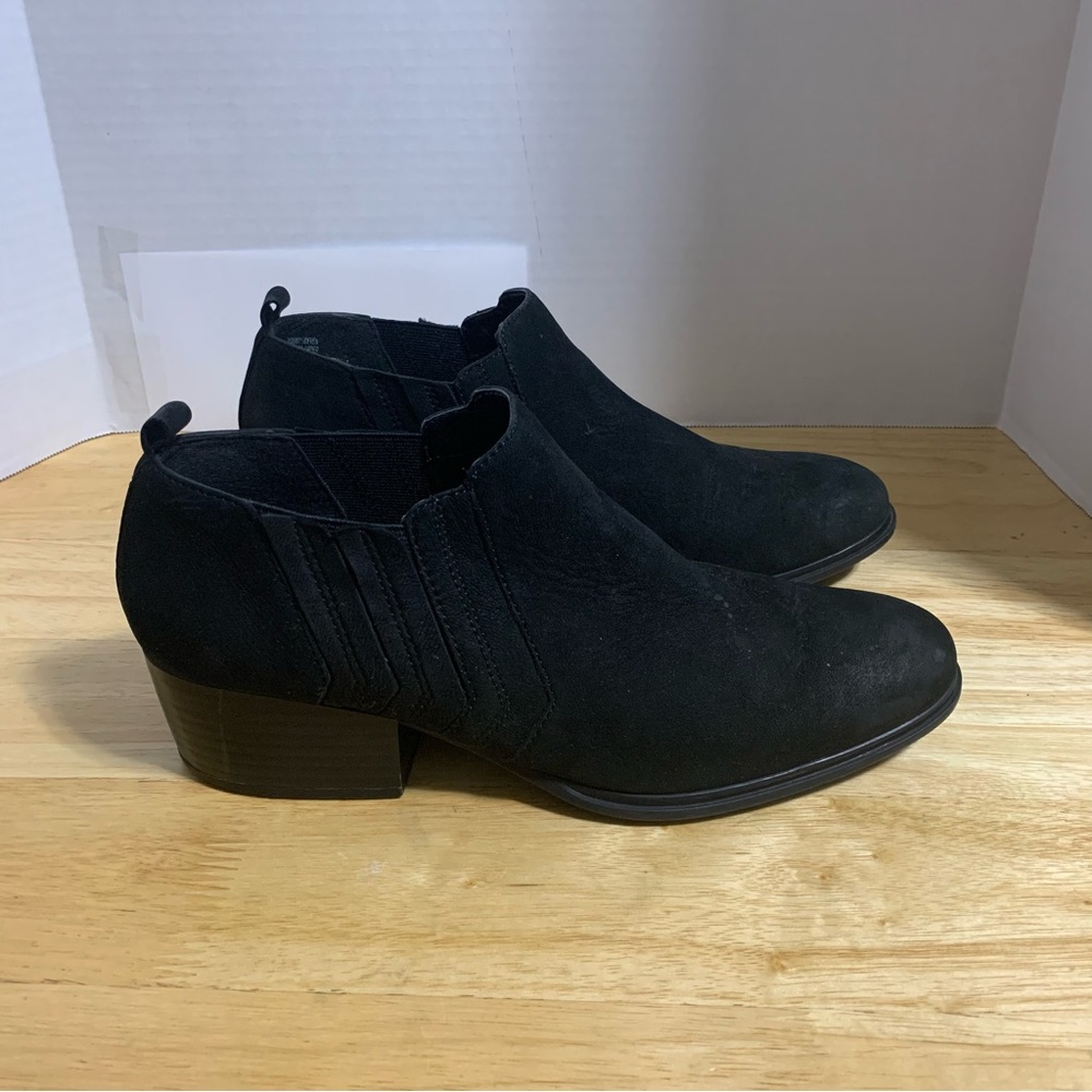 Isola Women's Devén Cognac Black Suede Bootie Shoes Heels Size 10M